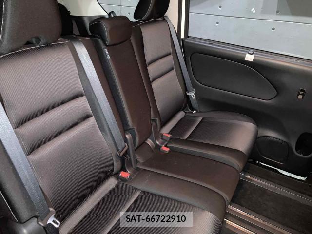 Nissan SERENA 2016-10 6614732-21