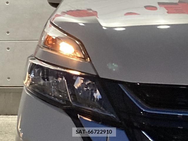 Nissan SERENA 2016-10 6614732-6