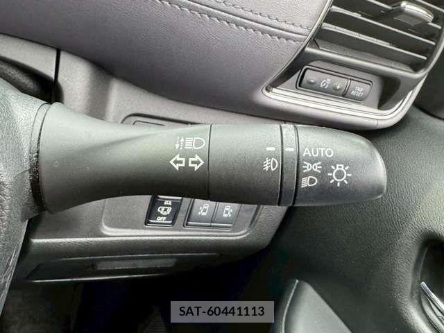 Nissan SERENA 2021-10 6614708-13