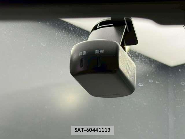 Nissan SERENA 2021-10 6614708-6
