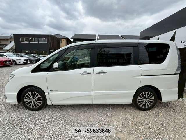 Nissan SERENA 2015-02 6614778-15