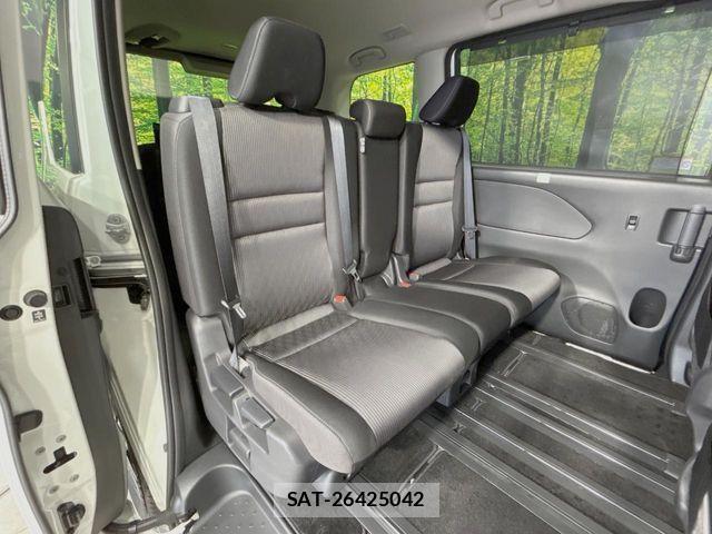 Nissan SERENA 2021-12 6614704-8