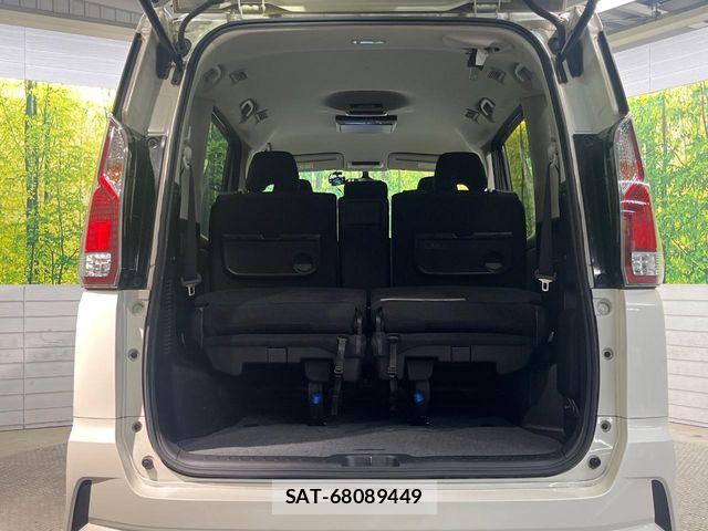 Nissan SERENA 2017-09 6614726-9
