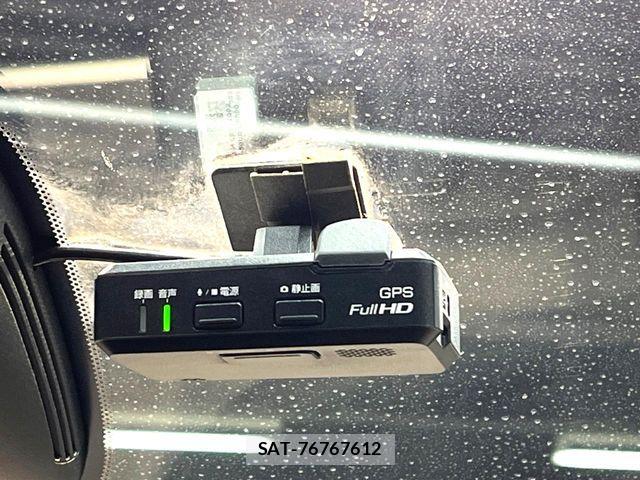 Nissan SERENA 2018-03 6614742-6