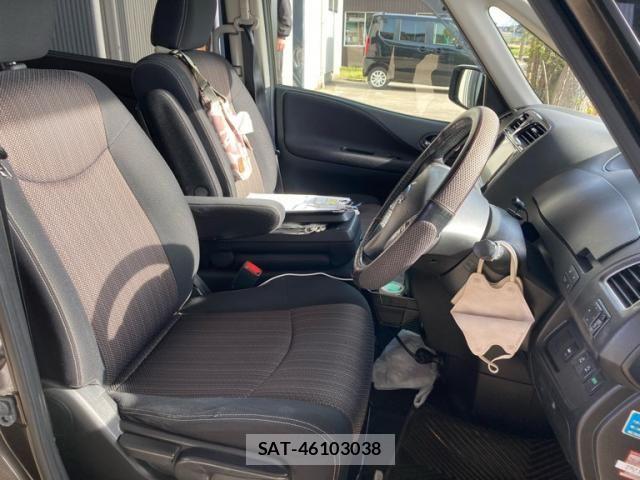 Nissan SERENA 2014-03 6614790-12