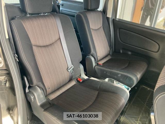 Nissan SERENA 2014-03 6614790-13