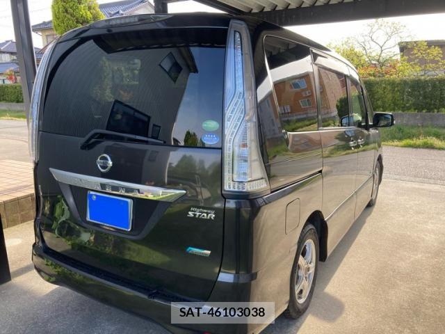 Nissan SERENA 2014-03 6614790-2