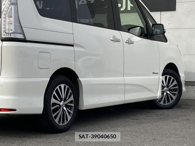 Nissan SERENA 2015-06 6614747-16