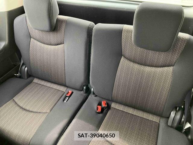 Nissan SERENA 2015-06 6614747-27