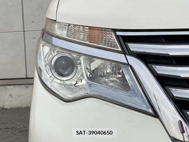 Nissan SERENA 2015-06 6614747-8