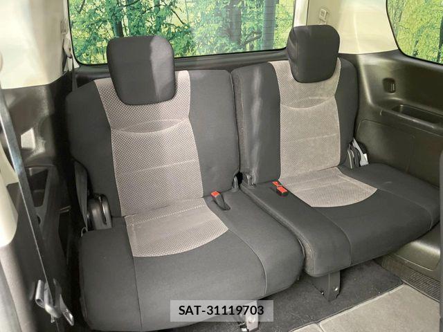 Nissan SERENA 2014-02 6614776-9