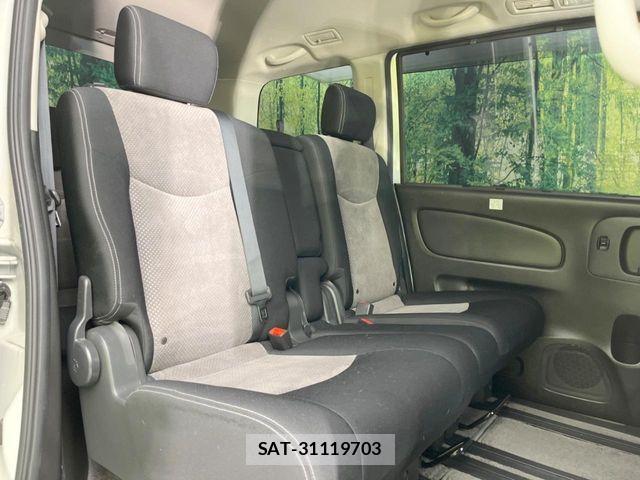 Nissan SERENA 2014-02 6614776-8