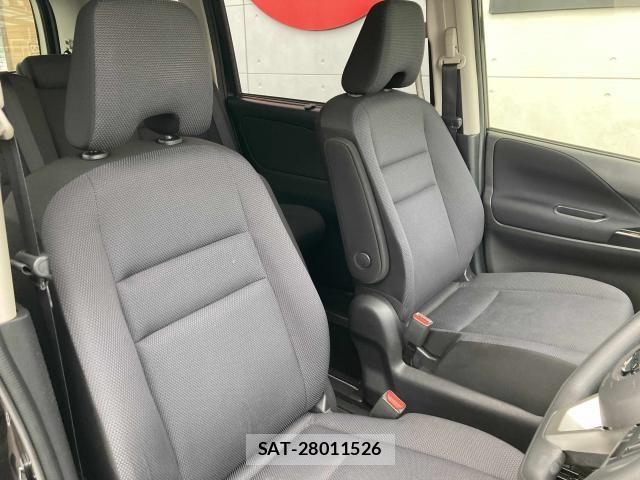 Nissan SERENA 2017-12 6614730-22