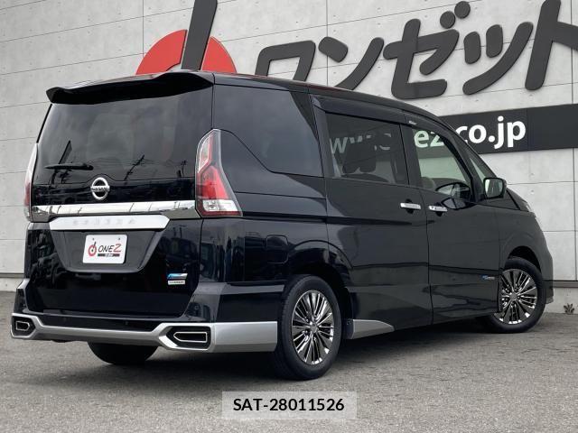 Nissan SERENA 2017-12 6614730-2