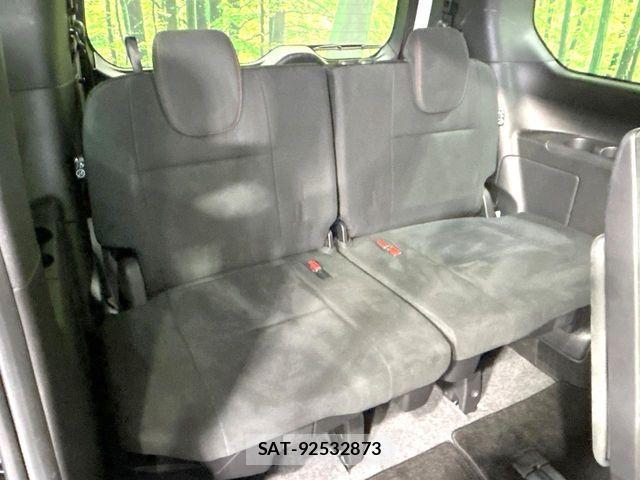 Nissan SERENA 2018-02 6614716-9