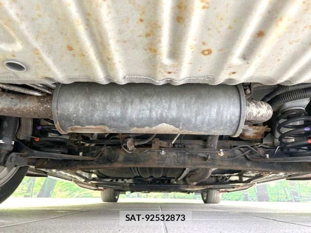 Nissan SERENA 2018-02 6614716-18
