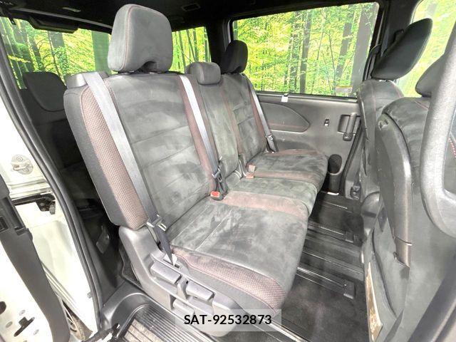 Nissan SERENA 2018-02 6614716-8