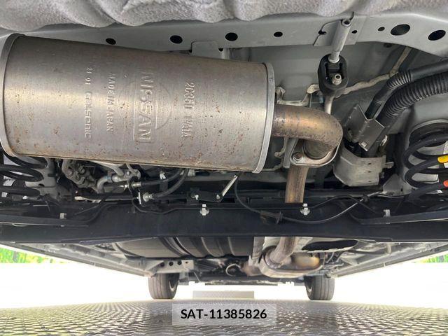 Nissan SERENA 2021-05 6614717-18
