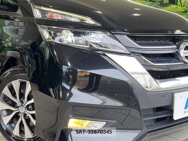Nissan SERENA 2017-08 6614755-13