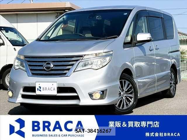 Nissan SERENA 2014-01 6614774-0