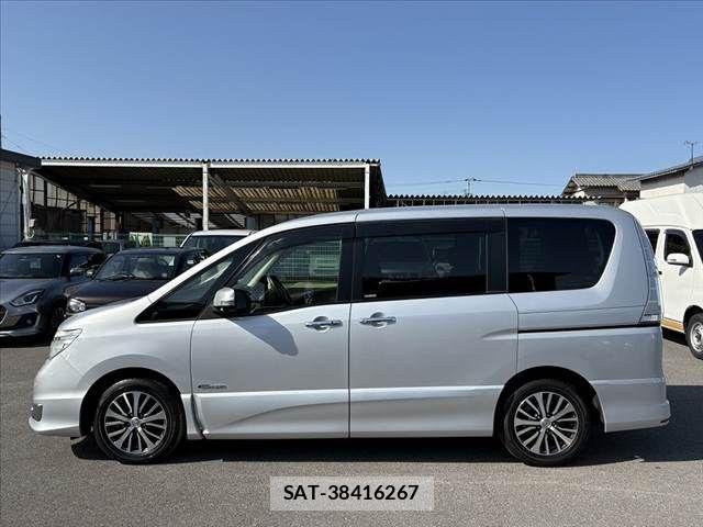 Nissan SERENA 2014-01 6614774-11
