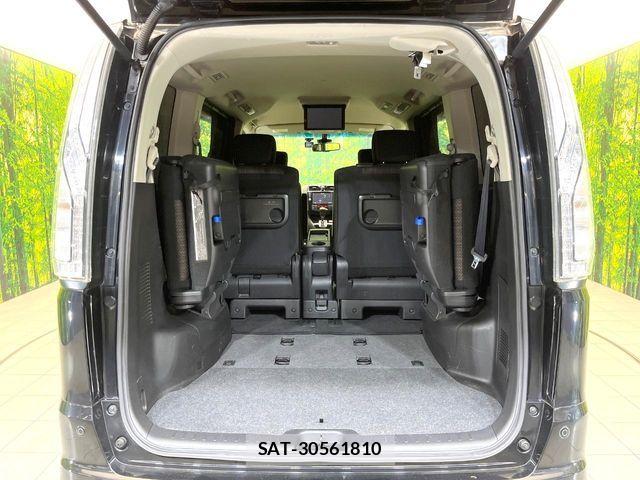 Nissan SERENA 2016-02 6614765-9