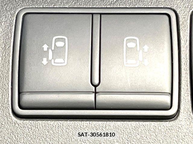 Nissan SERENA 2016-02 6614765-5