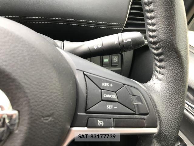 Nissan SERENA 2017-09 6614735-20