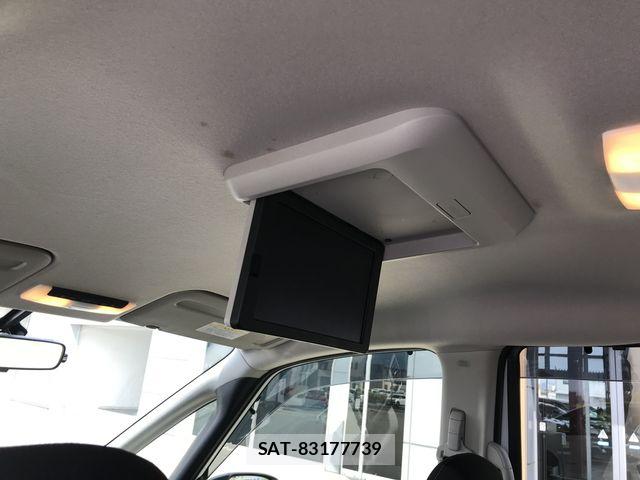 Nissan SERENA 2017-09 6614735-27