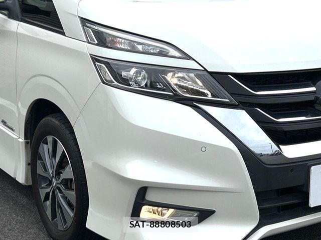 Nissan SERENA 2017-06 6614719-12
