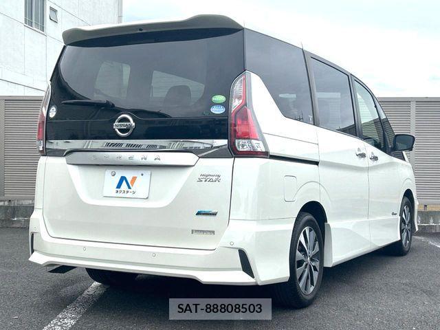 Nissan SERENA 2017-06 6614719-17
