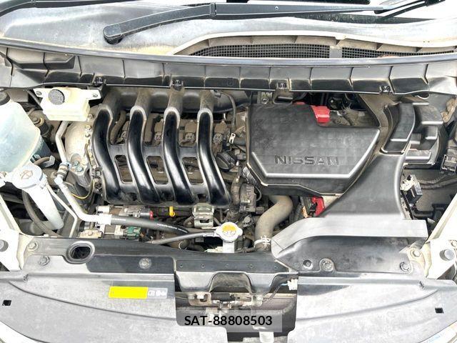 Nissan SERENA 2017-06 6614719-18