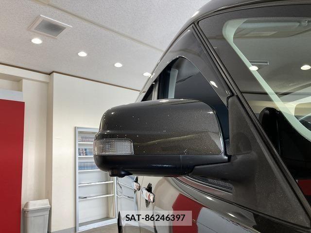 Nissan SERENA 2014-01 6614769-16