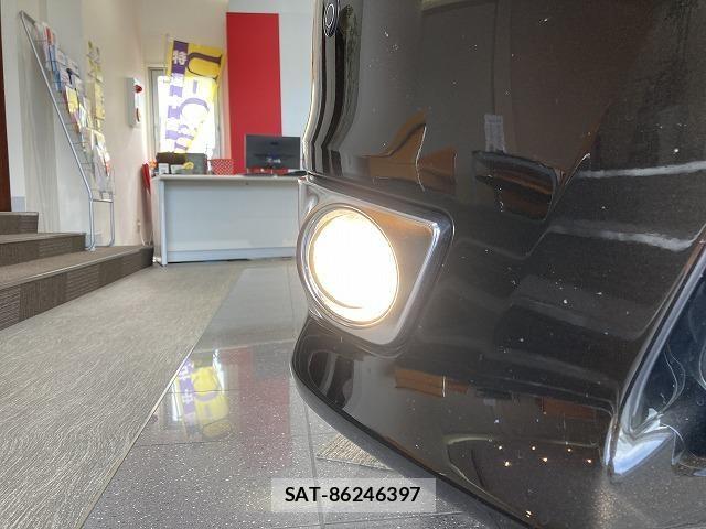 Nissan SERENA 2014-01 6614769-22