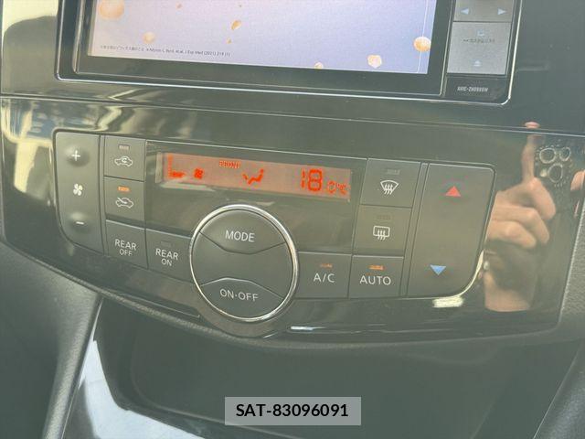 Nissan SERENA 2015-10 6614767-19