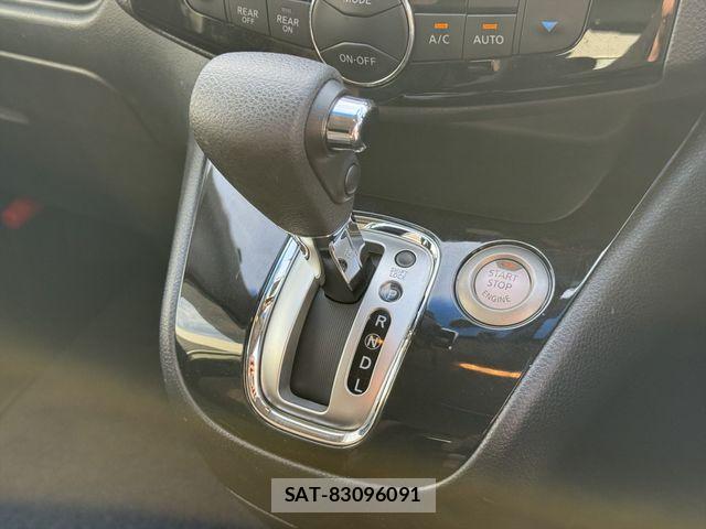 Nissan SERENA 2015-10 6614767-20