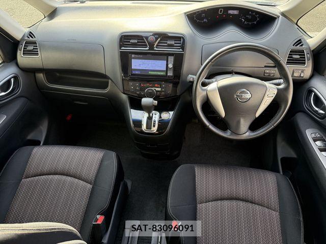 Nissan SERENA 2015-10 6614767-23
