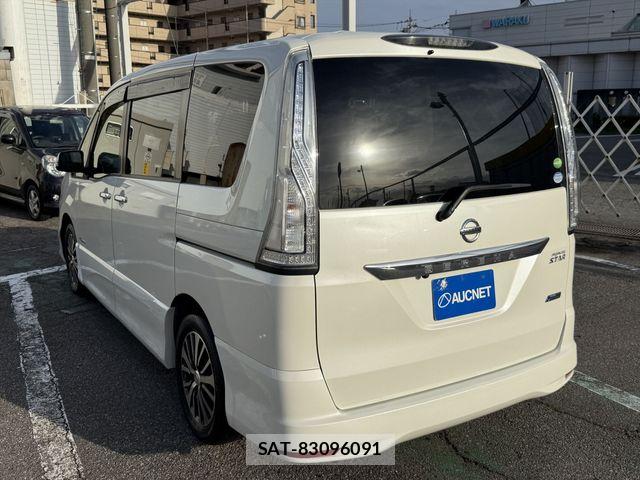 Nissan SERENA 2015-10 6614767-6