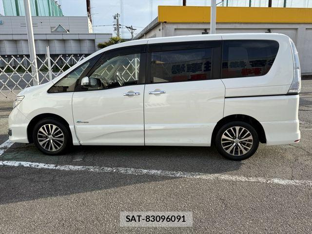 Nissan SERENA 2015-10 6614767-7