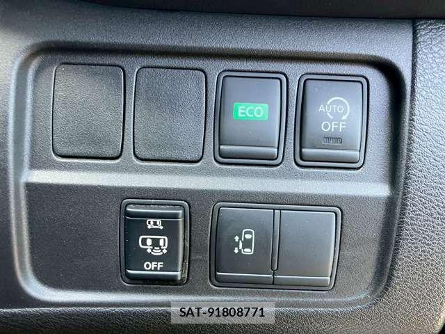 Nissan SERENA 2017-04 6642519-4