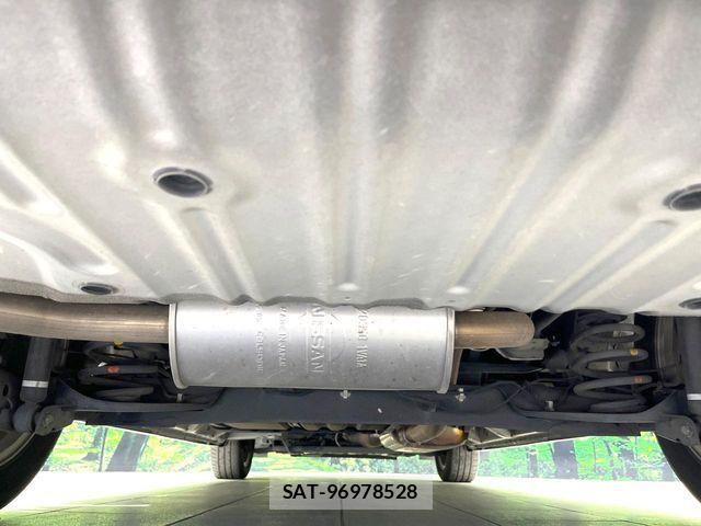 Nissan SERENA 2016-07 6642523-19