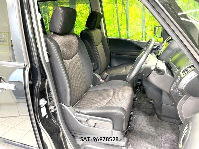 Nissan SERENA 2016-07 6642523-7