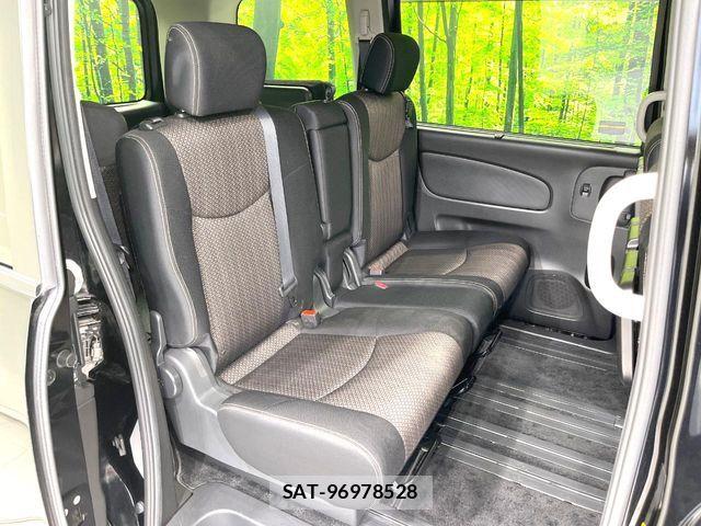 Nissan SERENA 2016-07 6642523-8