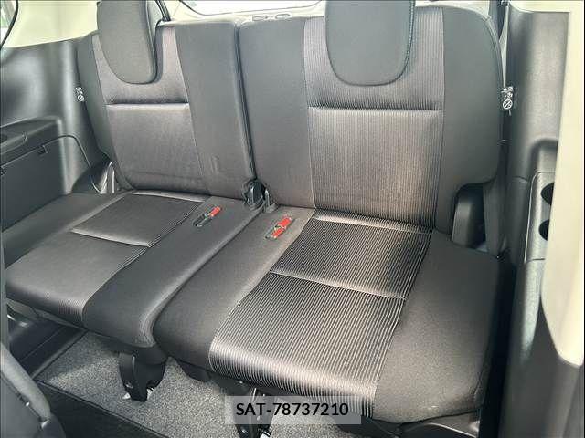 Nissan SERENA 2018-10 6642515-18