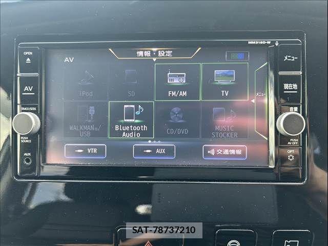 Nissan SERENA 2018-10 6642515-22