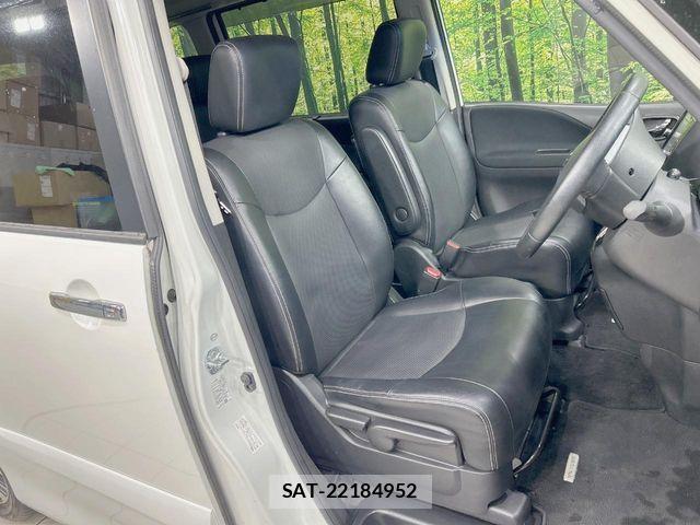 Nissan SERENA 2015-10 6642527-7