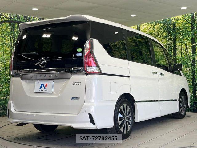 Nissan SERENA 2017-01 6642518-17