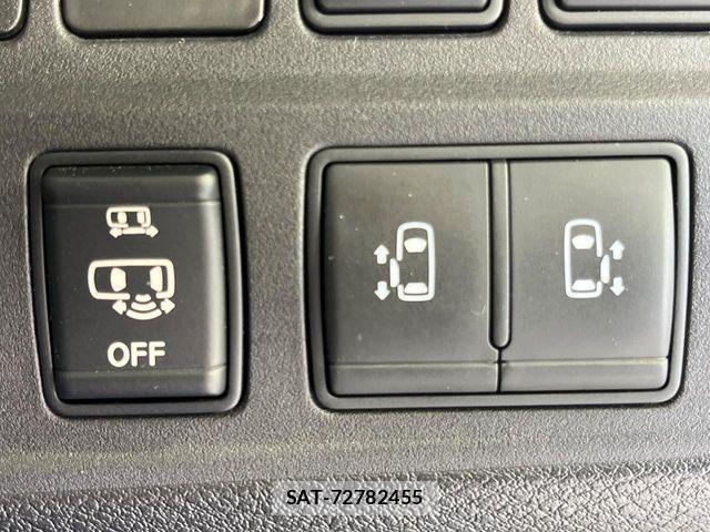 Nissan SERENA 2017-01 6642518-4