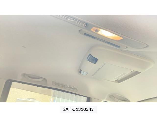 Nissan SERENA 2013-02 6673607-17