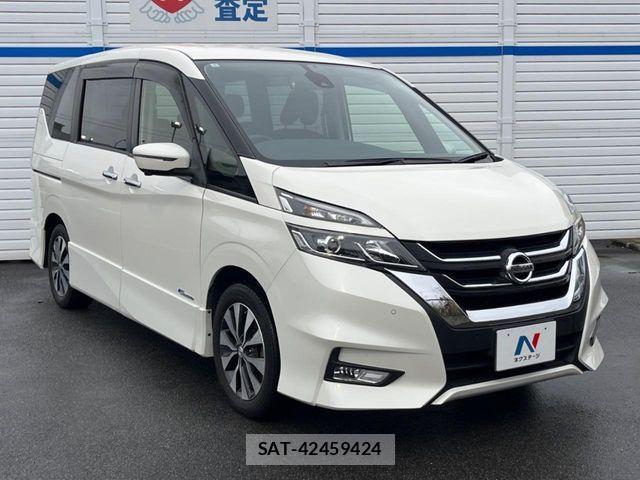 Nissan SERENA 2017-09 6673568-17
